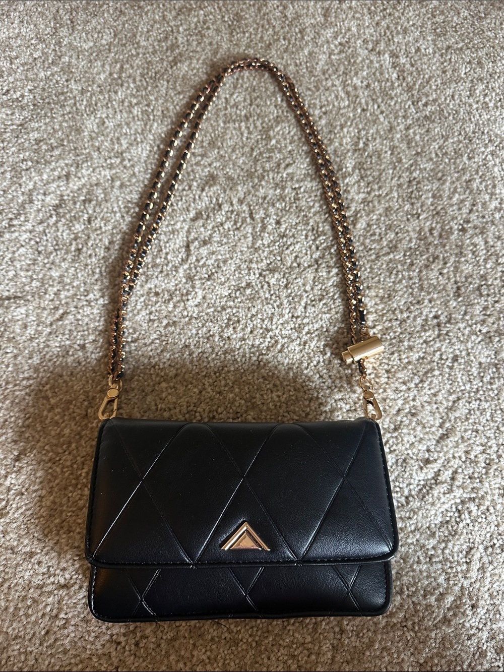 Aldo Black Quilted Adjustable Chain Shoulder Bag with Gold Hardware